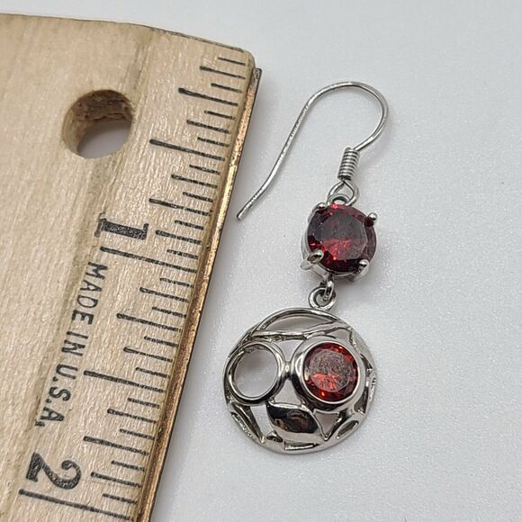Beautiful Natural Red Garnet Flower Circle Silver Dangle Earrings 1.5" Open Back - Picture 5 of 5